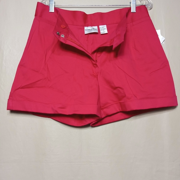 Fashion Bug women's short size 14 - Picture 2 of 6